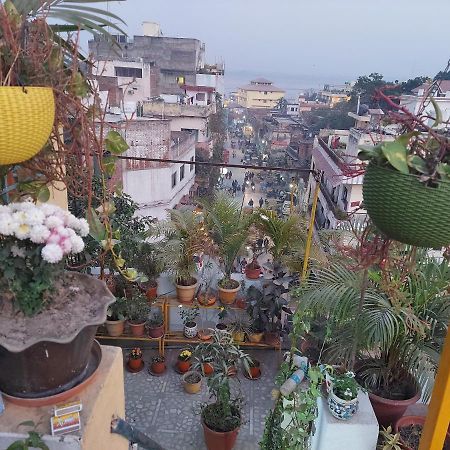 Om Shanthi Paying Guest House Varanasi Exterior foto