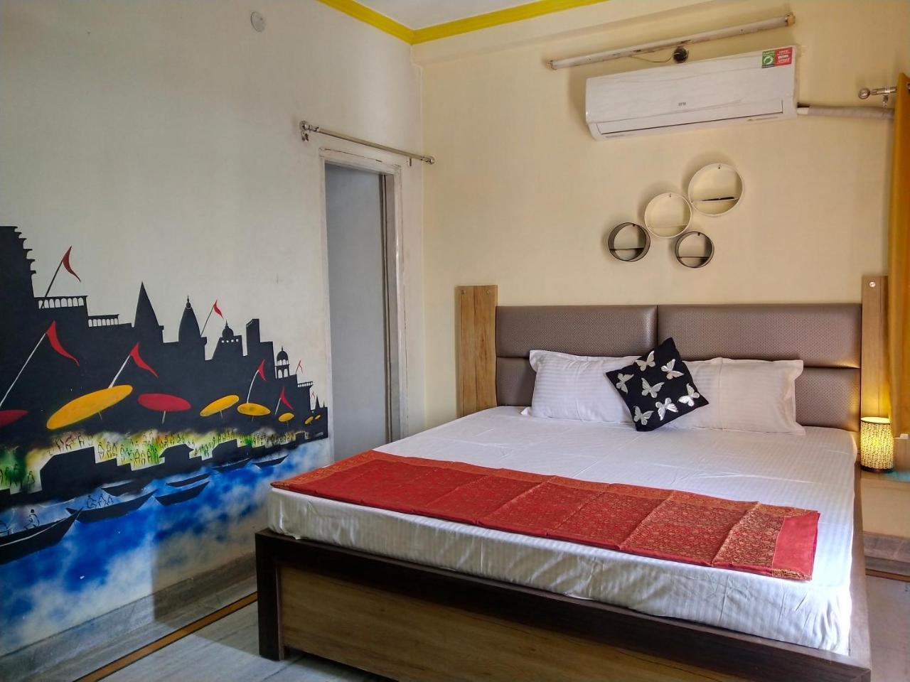 Om Shanthi Paying Guest House Varanasi Exterior foto